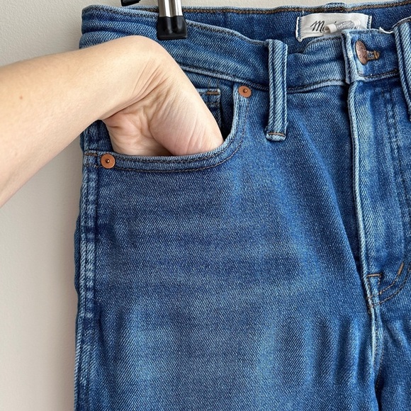 Madewell Stovepipe Solid Blue Denim Jeans, Size 27P - Picture 7 of 16
